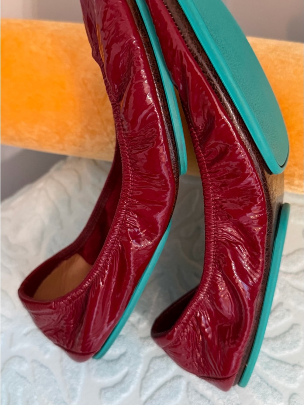 Tieks Ruby Red patent 11 EUC - Picture 8 of 9